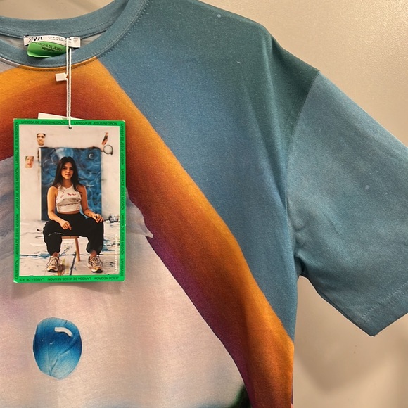 Zara Artistic Graphic Short Sleeve Tee x Larissa De Jesus Negron Size Small NWT - Picture 5 of 7